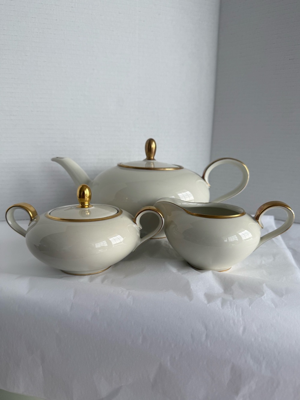 VTG Eschenbach Bavaria Germany Porcelain Cream Gold Tea Set - Pot Creamer Sugar